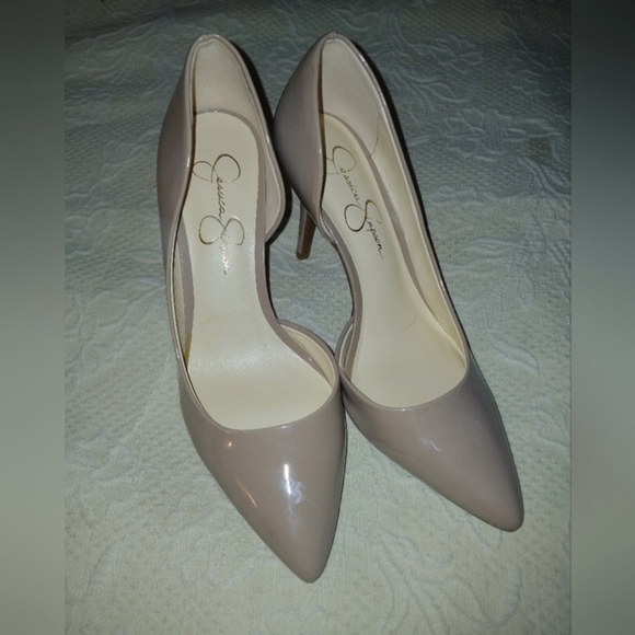 Jessica Simpson Nude Pumps Size 8M - Picture 1 of 6